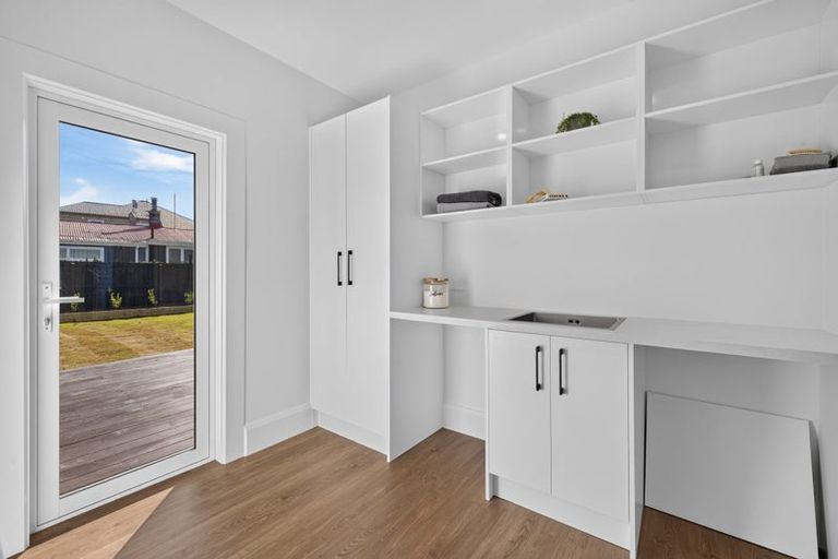 Photo of property in 61 Lindsay Street, St Albans, Christchurch, 8014
