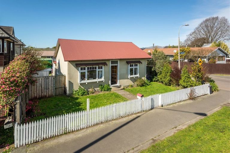 Photo of property in 180 Springfield Road, St Albans, Christchurch, 8014