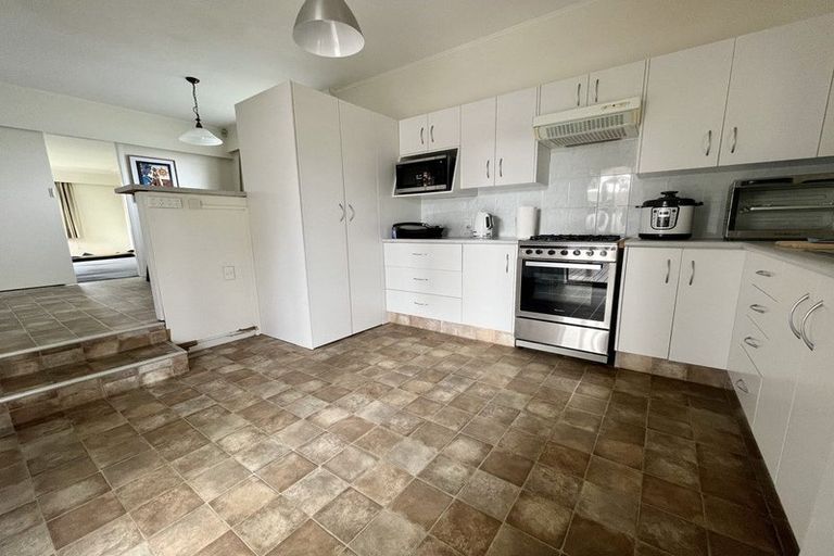 Photo of property in 9 Oregon Place, Papakura, 2110