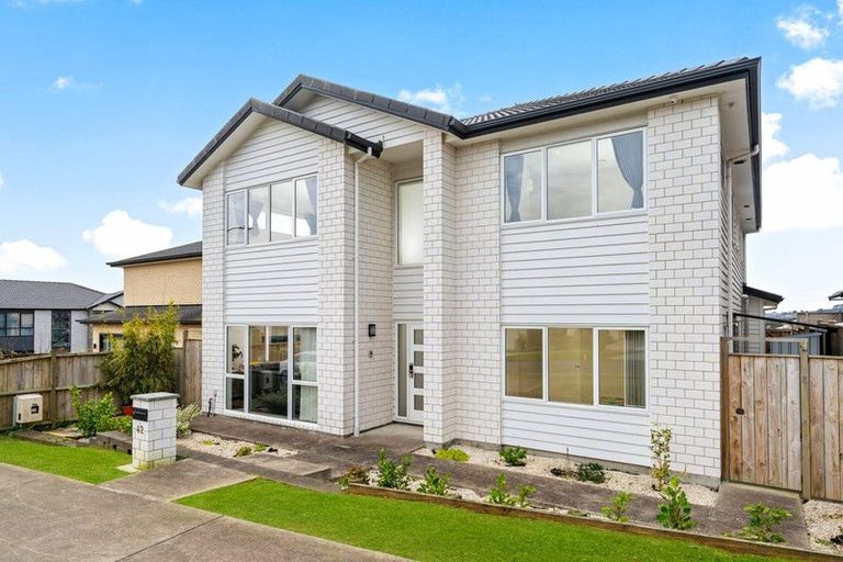 Photo of property in 42 Lime Hill Rise, Flat Bush, Auckland, 2019