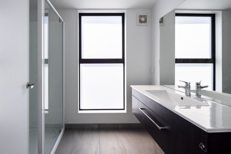 Photo of property in 4/52 High Street, Island Bay, Wellington, 6023