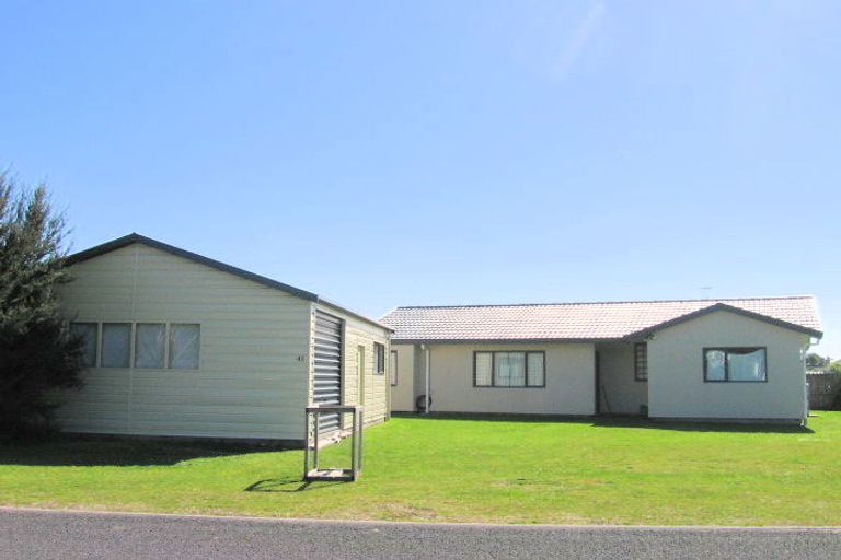 Photo of property in 41 Charles Green Drive, Cooks Beach, Whitianga, 3591