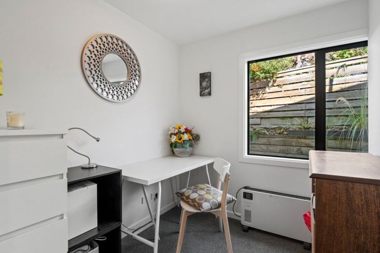 Photo of property in 15 Bracken Street, Arrowtown, 9302