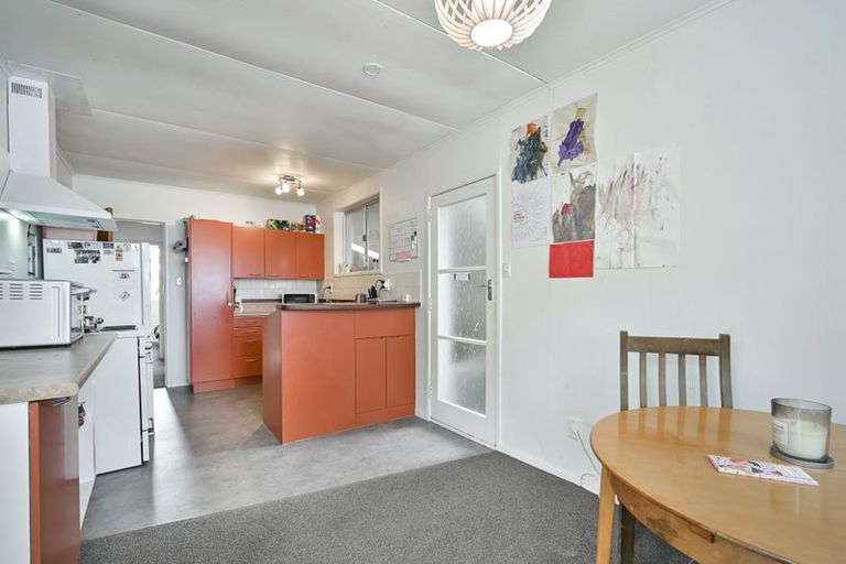 Photo of property in 1/34a Te Aute Road, Havelock North, 4130