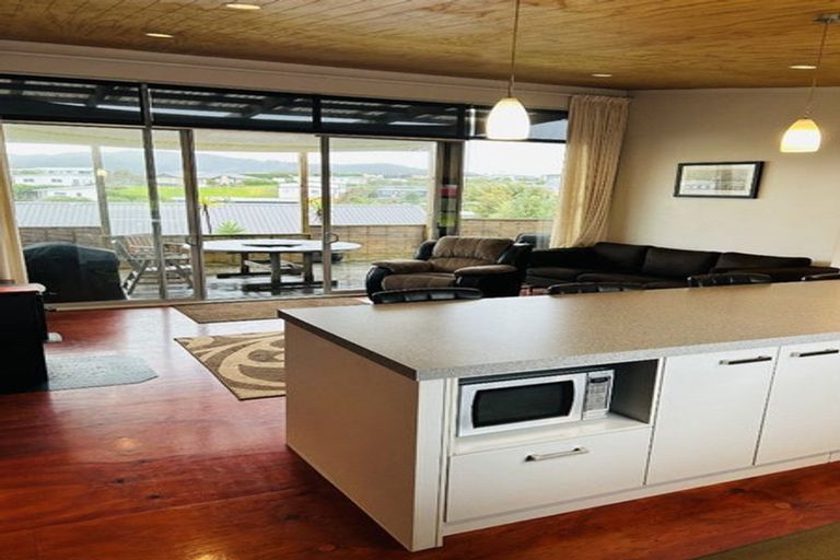 Photo of property in 21 Spinifex Road, Mangawhai Heads, Mangawhai, 0505