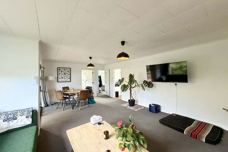 Photo of property in 3 Kaimata Street, Brooklands, New Plymouth, 4310