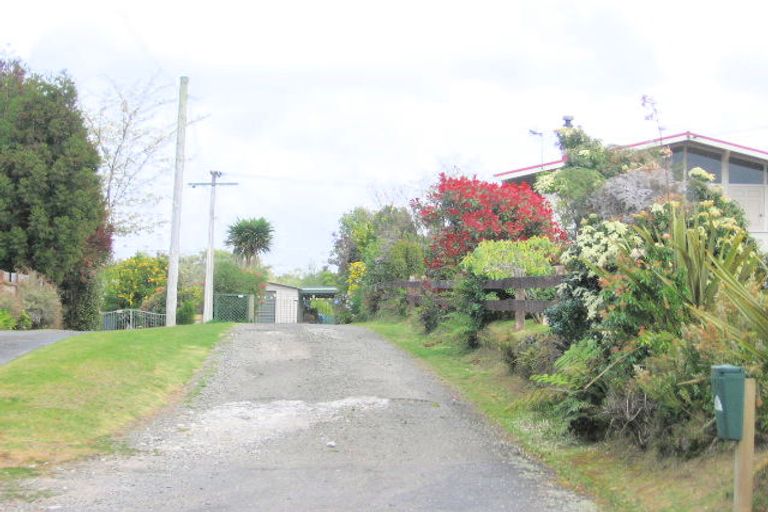 Photo of property in 46 Mountain Road, Western Heights, Rotorua, 3015