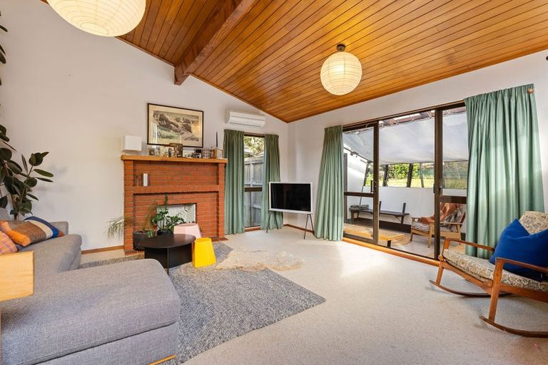 Photo of property in 8a Malda Grove, Khandallah, Wellington, 6035