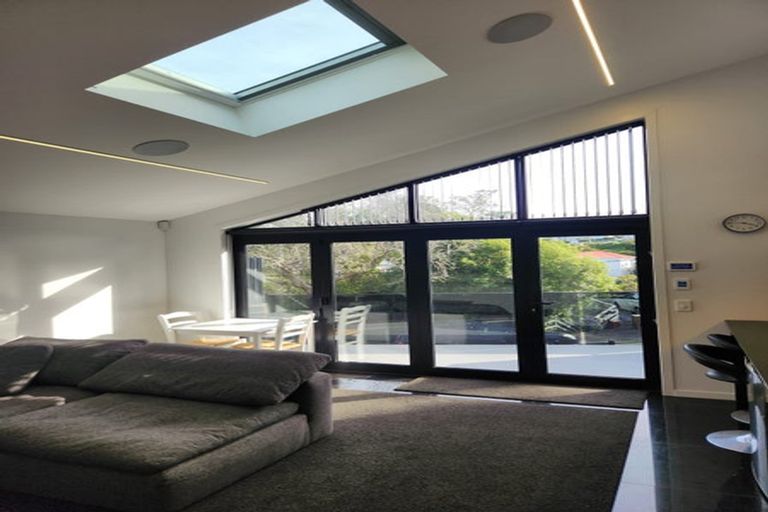 Photo of property in 64 Central Terrace, Kelburn, Wellington, 6012