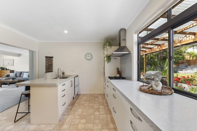 Photo of property in 91 Milton Terrace, Picton, 7220