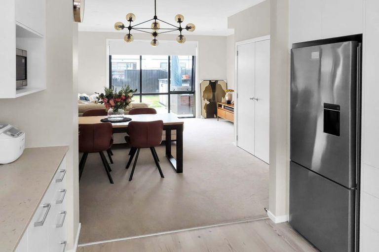 Photo of property in 7 Fitch Lane, Wallaceville, Upper Hutt, 5018