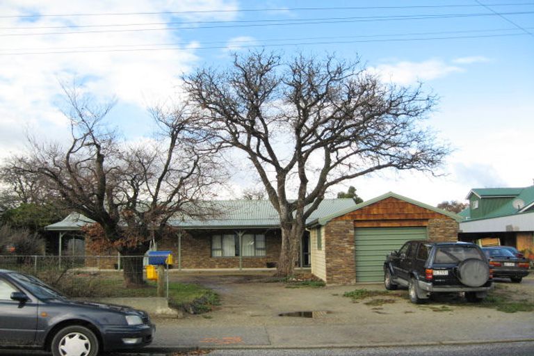 Photo of property in 5 Fraser Street, Clyde, 9330