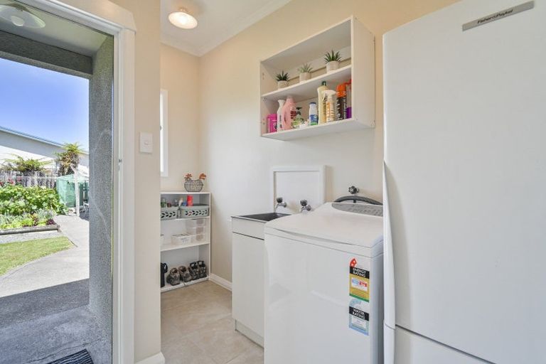 Photo of property in 201 Frimley Avenue, Frimley, Hastings, 4120