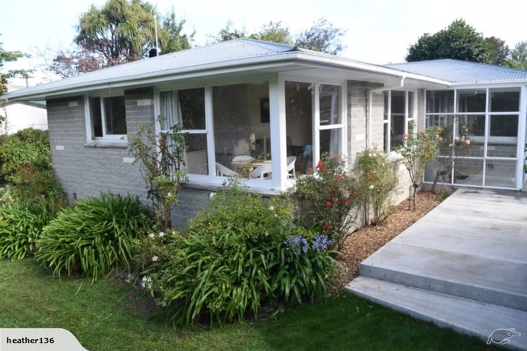 Photo of property in 2/303 Hoon Hay Road, Hoon Hay, Christchurch, 8025