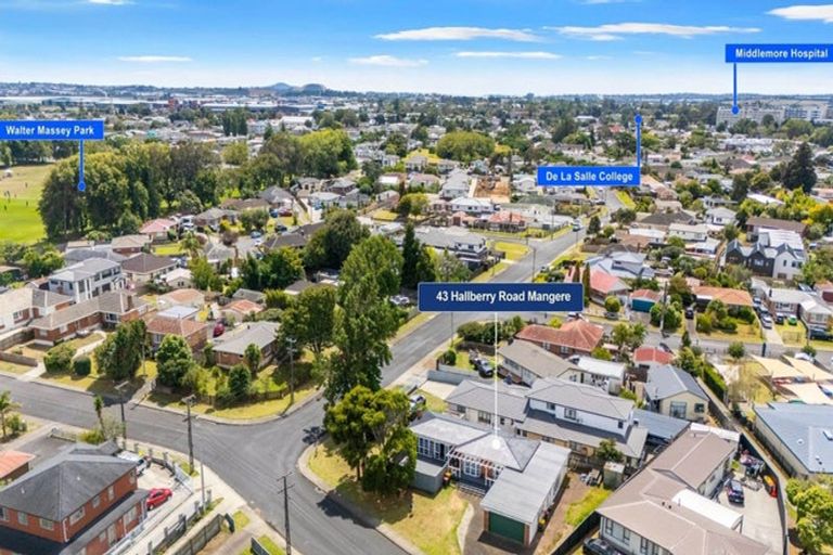 Photo of property in 43 Hallberry Road, Mangere East, Auckland, 2024