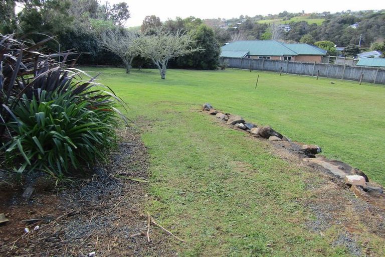 Photo of property in 2 Marsden Place, Kerikeri, 0230