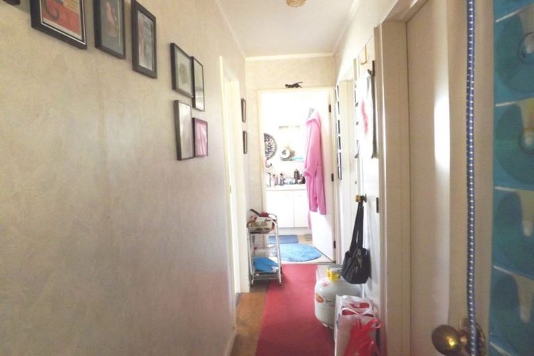 Photo of property in 14a Douglas Street, Levin, 5510