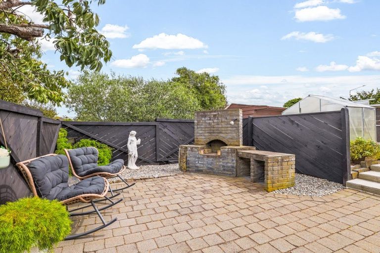 Photo of property in 3 De Ville Place, Burwood, Christchurch, 8061