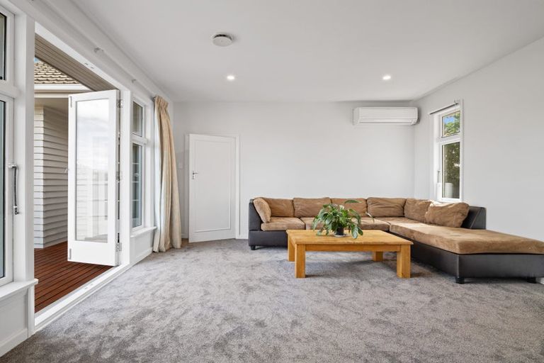 Photo of property in 12 Buchanans Road, Sockburn, Christchurch, 8042