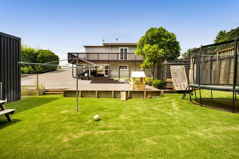 Photo of property in 112 Smart Road, Glen Avon, New Plymouth, 4312