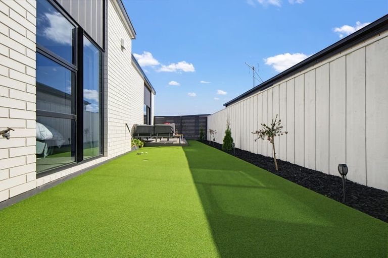 Photo of property in 24 Greengrass Crescent, Kaiapoi, 7630