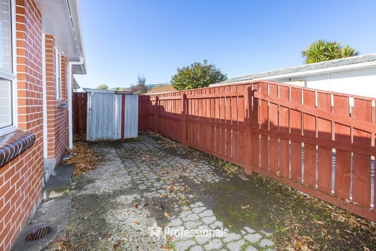 Photo of property in 1/13 Benzie Avenue, Wallaceville, Upper Hutt, 5018