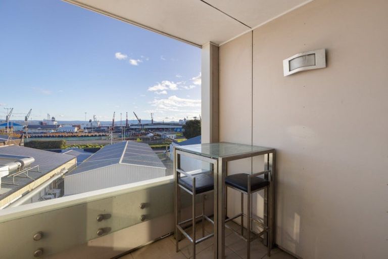 Photo of property in Algarve Apartments, 313/332 Maunganui Road, Mount Maunganui, 3116