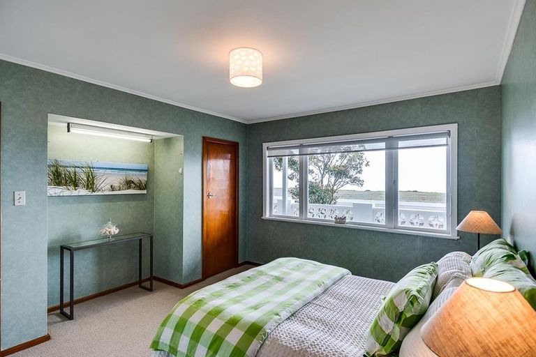 Photo of property in 97 The Esplanade, Westshore, Napier, 4110