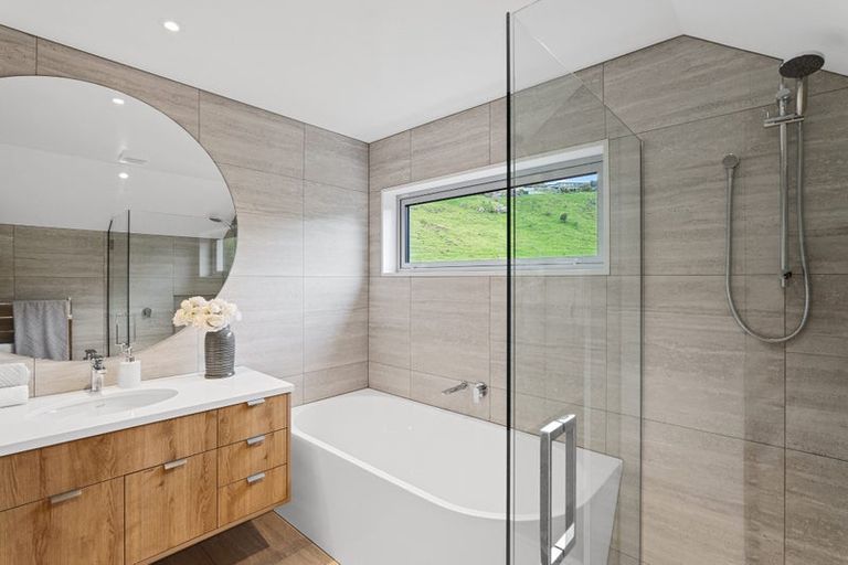 Photo of property in 1 Kahika Lane, Westmorland, Christchurch, 8025