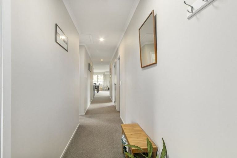 Photo of property in 14 Reubens Farm Lane, Taita, Lower Hutt, 5011