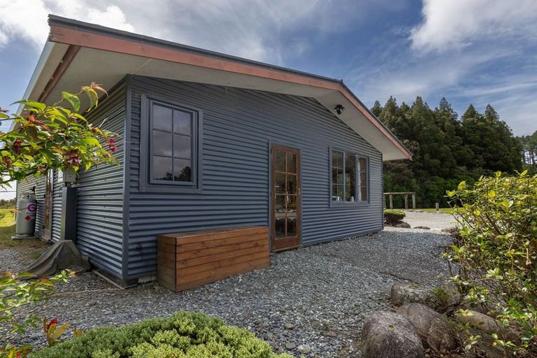 Photo of property in 171 Coulson Road, Paroa, Greymouth, 7805
