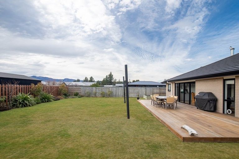 Photo of property in 8 Mallard Street, Albert Town, Wanaka, 9305