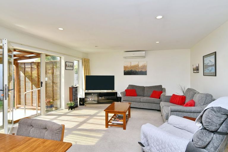 Photo of property in 4/26 Meadow Street, Papanui, Christchurch, 8052