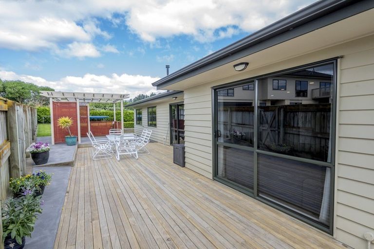 Photo of property in 27 Ludlam Way, Otaki, 5512