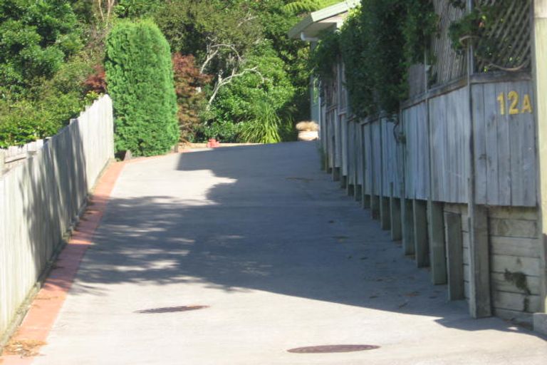 Photo of property in 2/12 Greenridge Court, Glenfield, Auckland, 0629