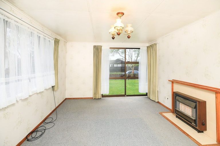 Photo of property in 40 Montgomery Crescent, Bader, Hamilton, 3206