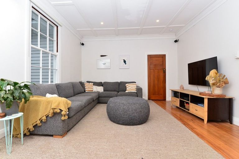 Photo of property in 3 Moore Street, Leamington, Cambridge, 3432