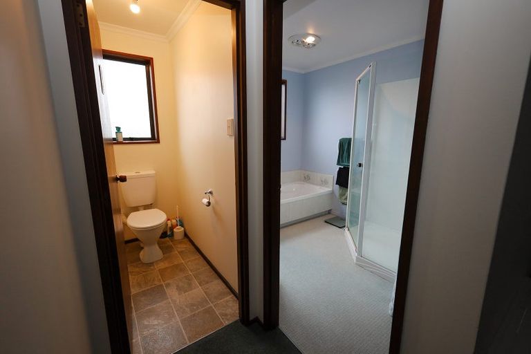 Photo of property in 71 Glenross Street, Glenross, Dunedin, 9011