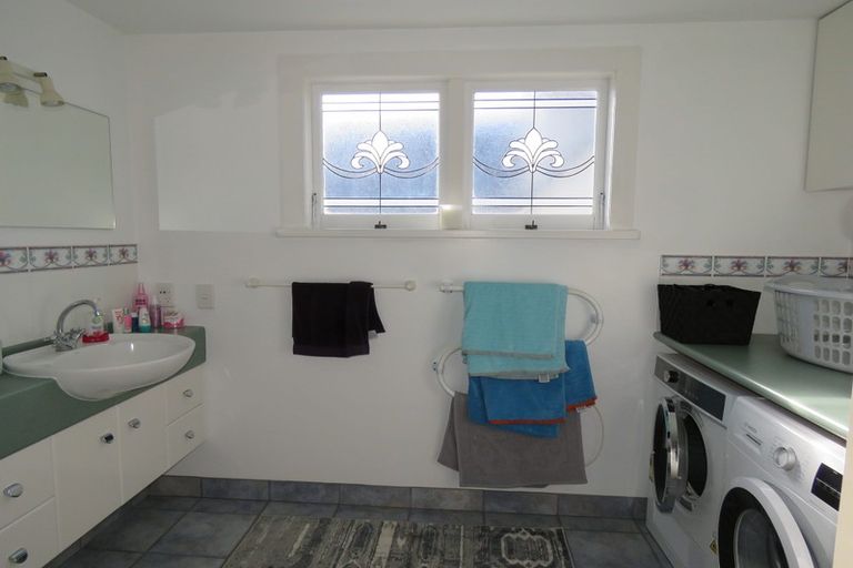 Photo of property in 7 Cameron Street, Takapuna, Auckland, 0622