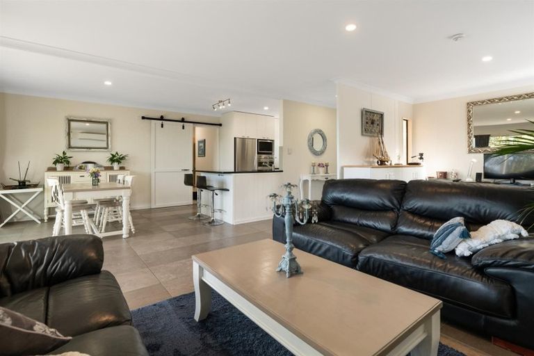 Photo of property in 163b Kingswood Road, Brookfield, Tauranga, 3110