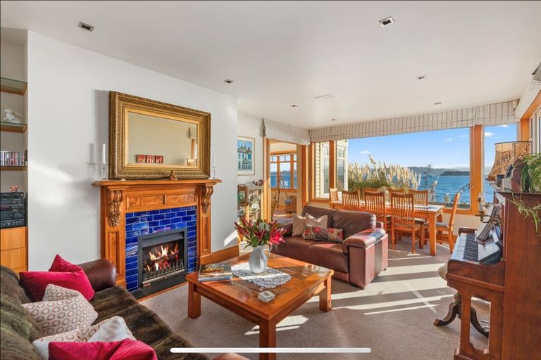 Photo of property in 7 Maire Street, Eastbourne, Lower Hutt, 5013