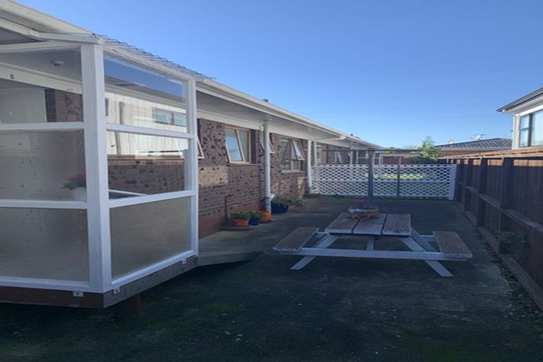 Photo of property in 2/44 Wallace Road, Papatoetoe, Auckland, 2025