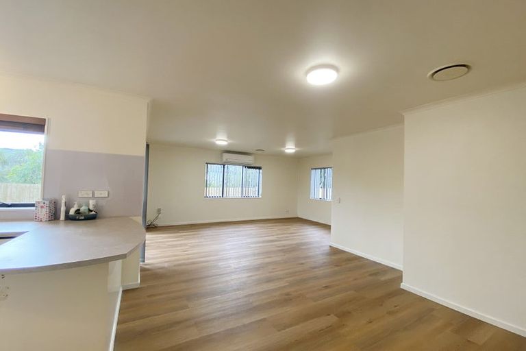 Photo of property in 10b Falcarragh Crescent, Flat Bush, Auckland, 2019