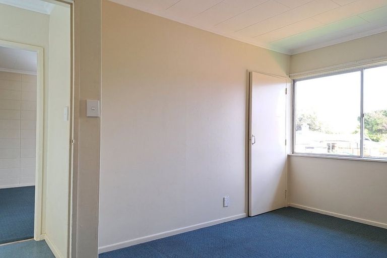Photo of property in 102 Martin Street, Wallaceville, Upper Hutt, 5018