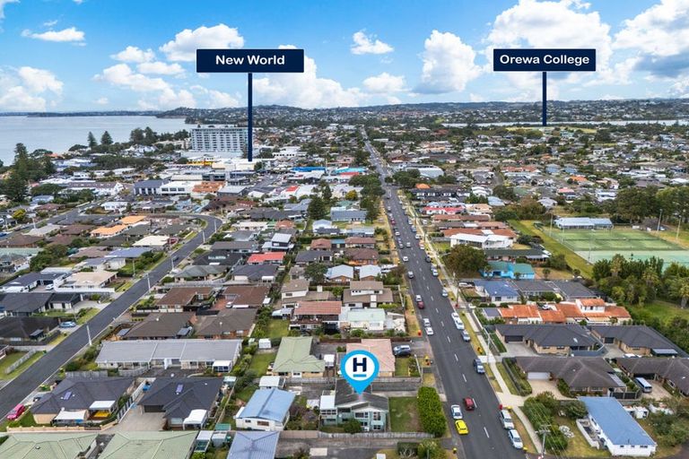 Photo of property in 141 Centreway Road, Orewa, 0931