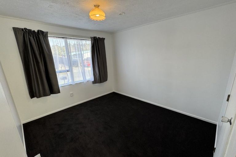 Photo of property in 9 Moonstone Grove, Birchville, Upper Hutt, 5018