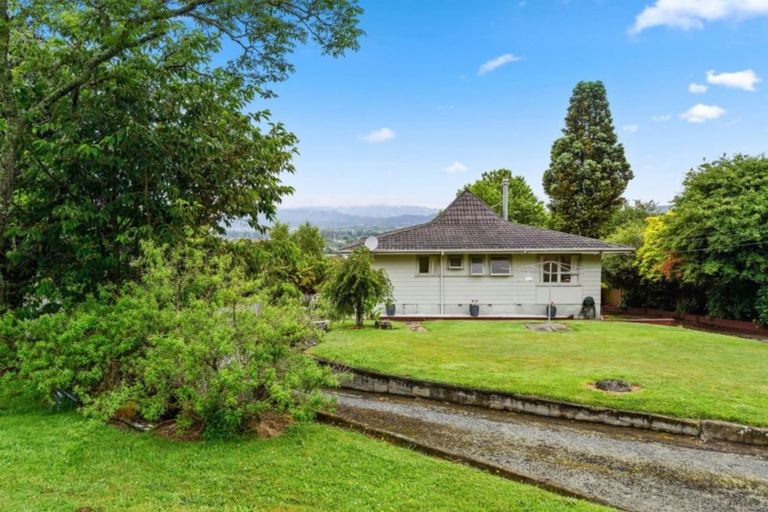 Photo of property in 63 Mountain Road, Western Heights, Rotorua, 3015