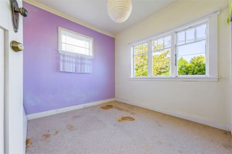 Photo of property in 19a Montague Street, Alicetown, Lower Hutt, 5010