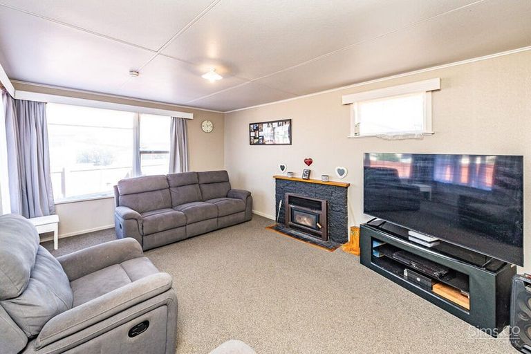 Photo of property in 12 Durham Road, Springvale, Whanganui, 4501