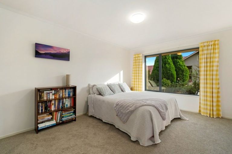 Photo of property in 2 Bell Avenue, Cromwell, 9310